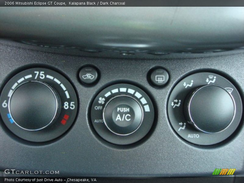 Controls of 2006 Eclipse GT Coupe