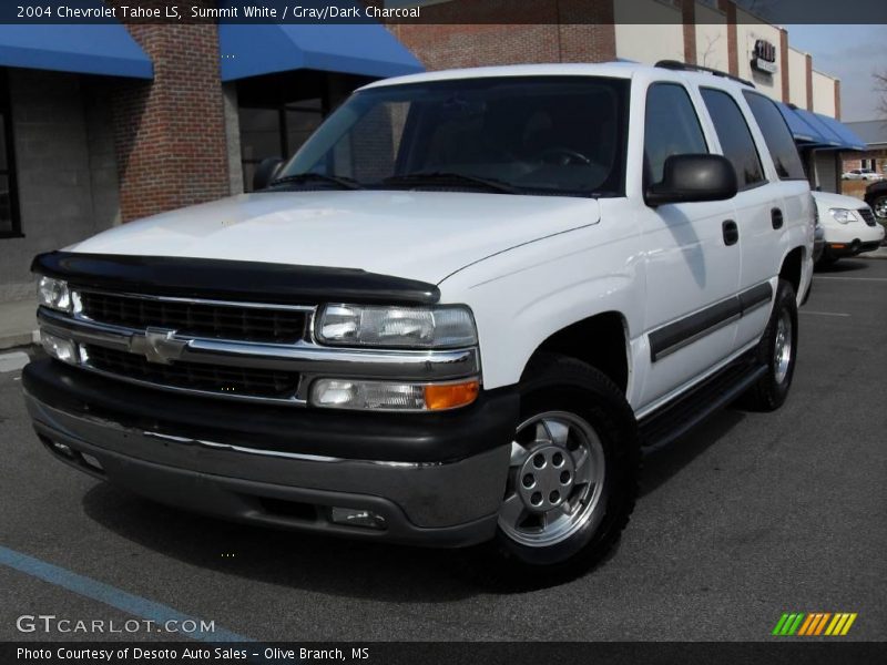 Summit White / Gray/Dark Charcoal 2004 Chevrolet Tahoe LS