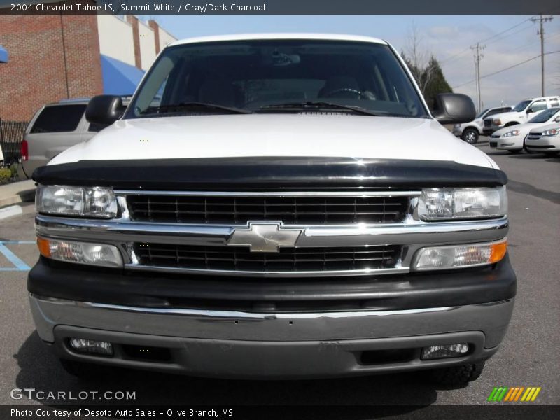 Summit White / Gray/Dark Charcoal 2004 Chevrolet Tahoe LS