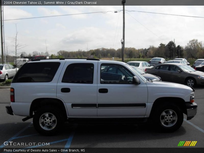 Summit White / Gray/Dark Charcoal 2004 Chevrolet Tahoe LS