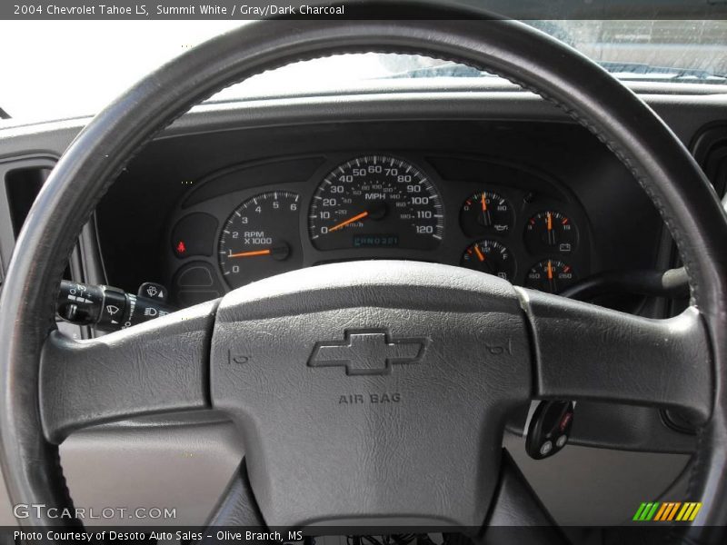 Summit White / Gray/Dark Charcoal 2004 Chevrolet Tahoe LS