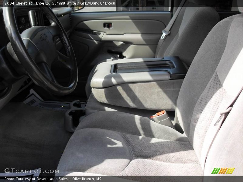 Summit White / Gray/Dark Charcoal 2004 Chevrolet Tahoe LS