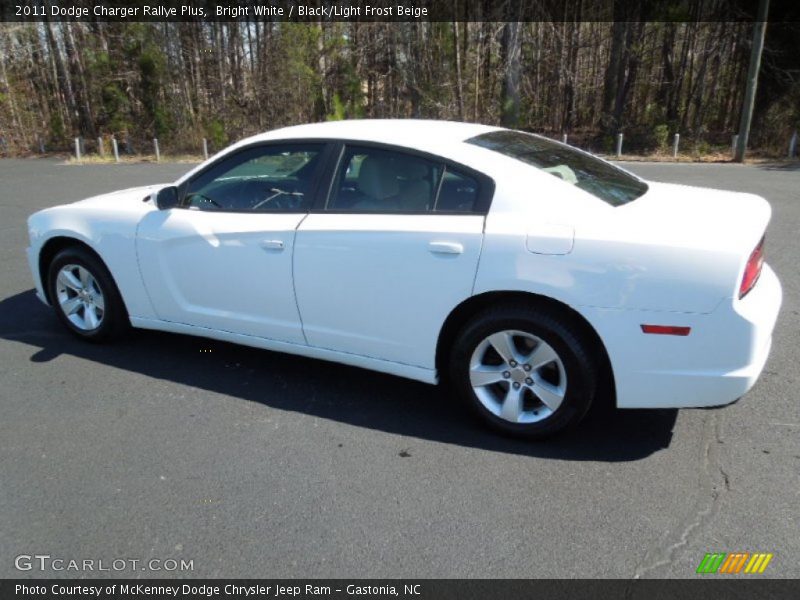 Bright White / Black/Light Frost Beige 2011 Dodge Charger Rallye Plus