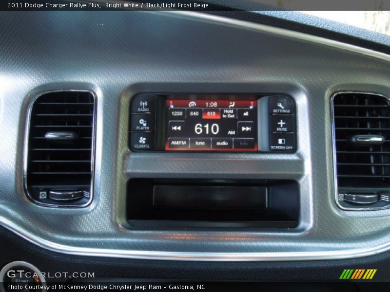 Bright White / Black/Light Frost Beige 2011 Dodge Charger Rallye Plus