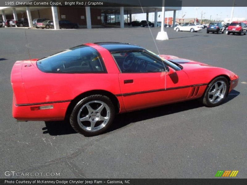 Bright Red / Graphite 1985 Chevrolet Corvette Coupe