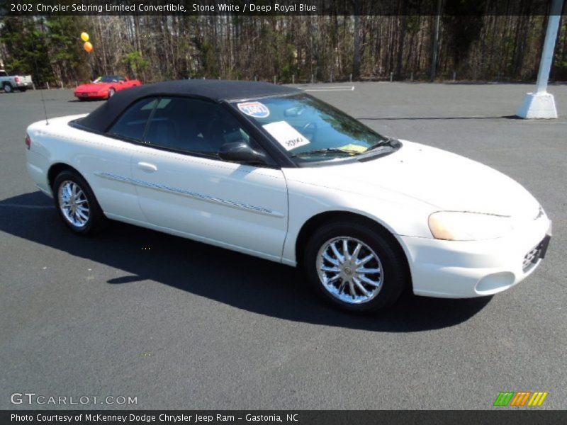 Stone White / Deep Royal Blue 2002 Chrysler Sebring Limited Convertible