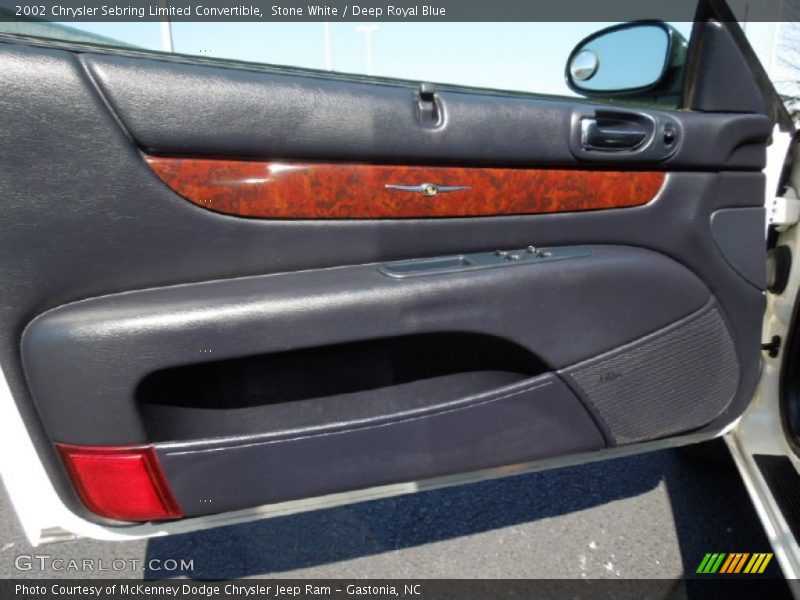 Stone White / Deep Royal Blue 2002 Chrysler Sebring Limited Convertible