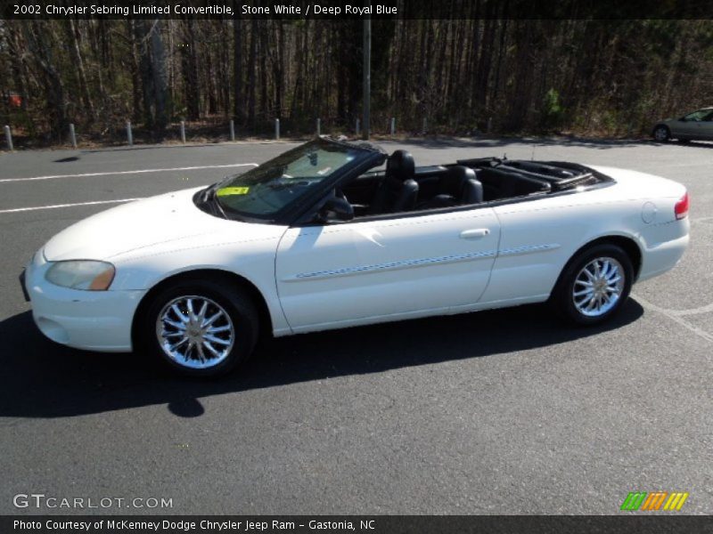 Stone White / Deep Royal Blue 2002 Chrysler Sebring Limited Convertible