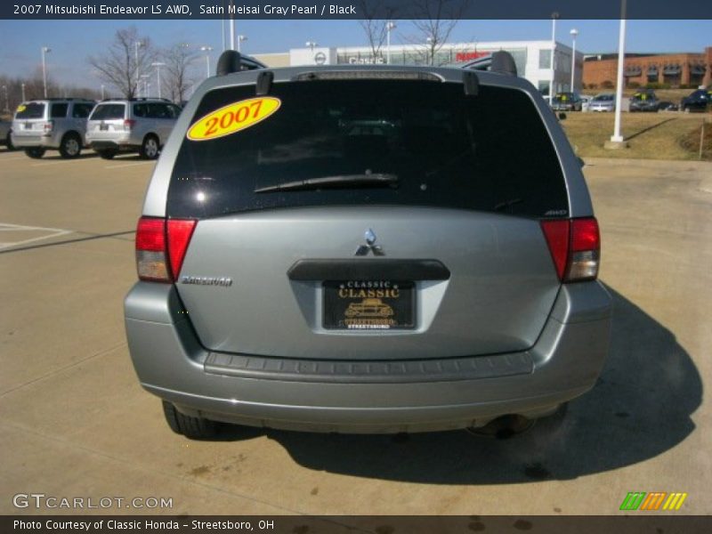 Satin Meisai Gray Pearl / Black 2007 Mitsubishi Endeavor LS AWD