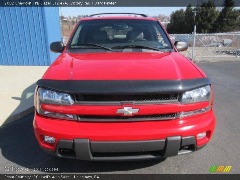 Victory Red / Dark Pewter 2002 Chevrolet TrailBlazer LTZ 4x4