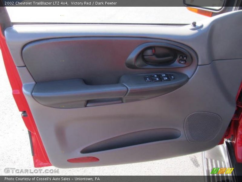 Victory Red / Dark Pewter 2002 Chevrolet TrailBlazer LTZ 4x4