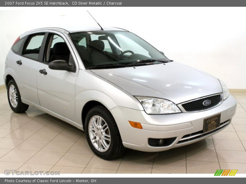 CD Silver Metallic / Charcoal 2007 Ford Focus ZX5 SE Hatchback