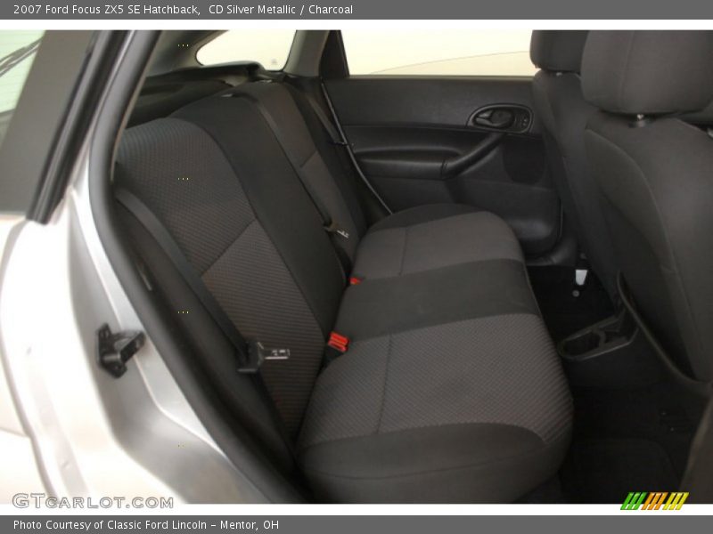 CD Silver Metallic / Charcoal 2007 Ford Focus ZX5 SE Hatchback