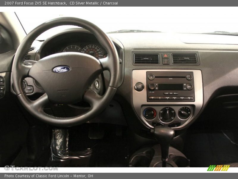 CD Silver Metallic / Charcoal 2007 Ford Focus ZX5 SE Hatchback