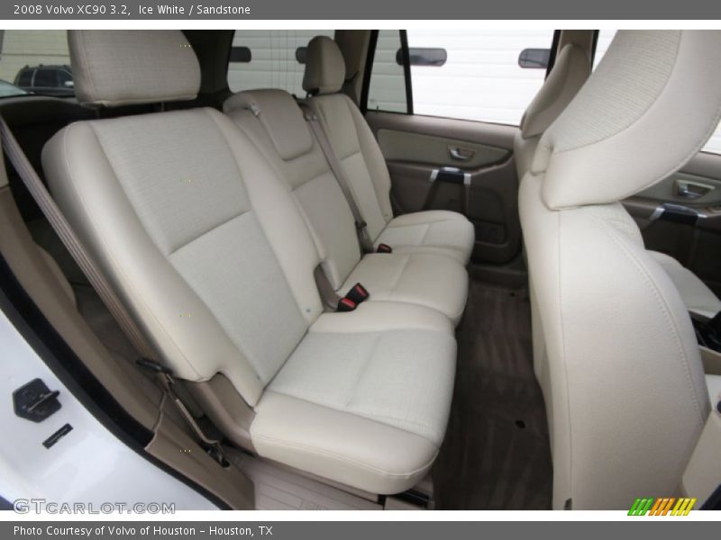 Ice White / Sandstone 2008 Volvo XC90 3.2