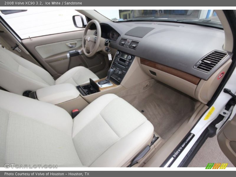 Ice White / Sandstone 2008 Volvo XC90 3.2