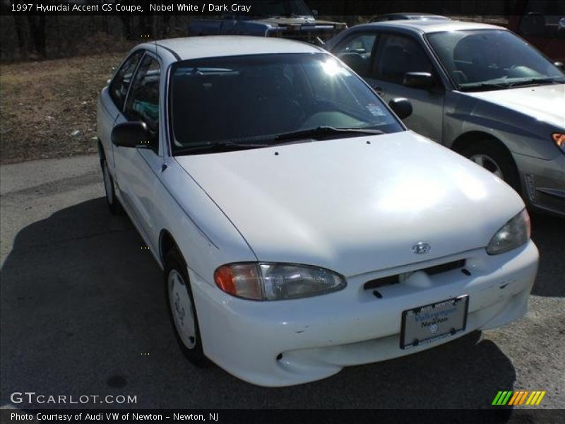 Nobel White / Dark Gray 1997 Hyundai Accent GS Coupe