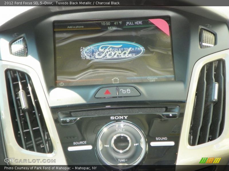 Tuxedo Black Metallic / Charcoal Black 2012 Ford Focus SEL 5-Door
