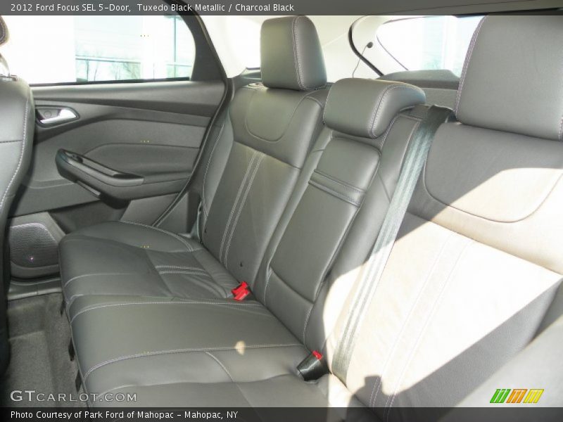 Tuxedo Black Metallic / Charcoal Black 2012 Ford Focus SEL 5-Door
