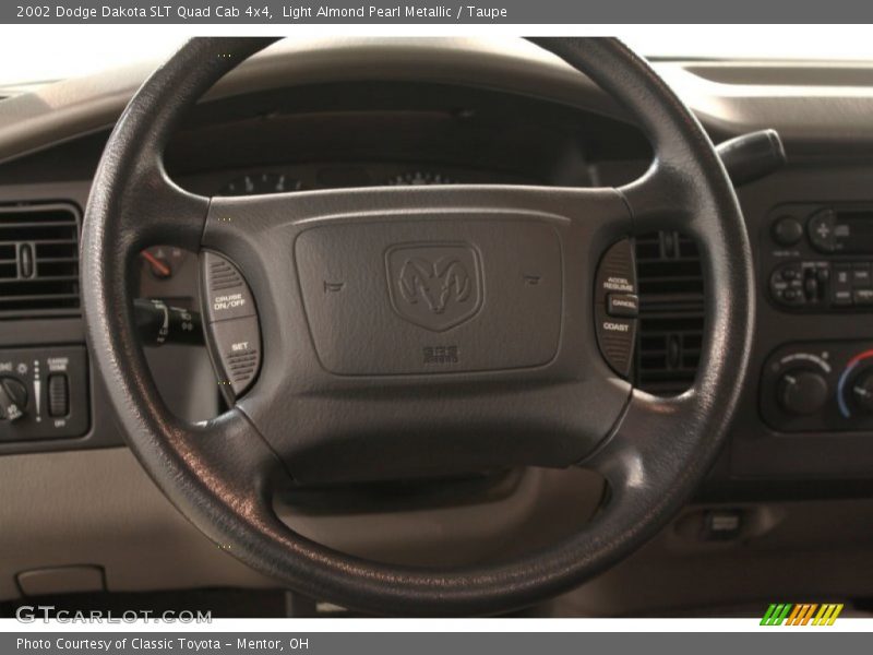 Light Almond Pearl Metallic / Taupe 2002 Dodge Dakota SLT Quad Cab 4x4