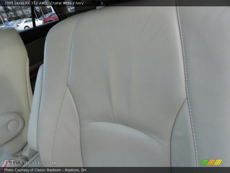 Crystal White / Ivory 2005 Lexus RX 330 AWD