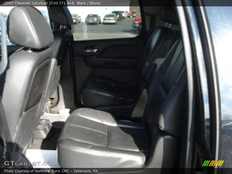 Black / Ebony 2007 Chevrolet Suburban 1500 Z71 4x4