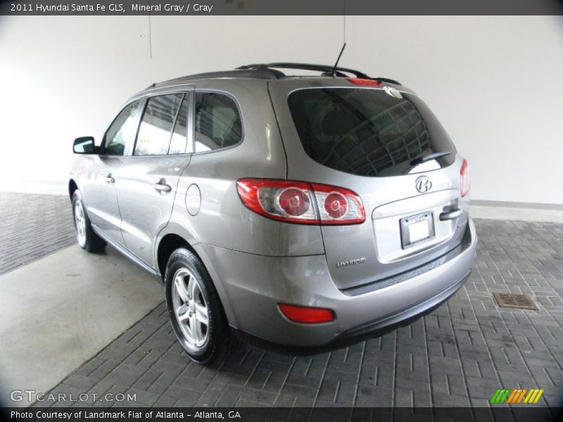 Mineral Gray / Gray 2011 Hyundai Santa Fe GLS