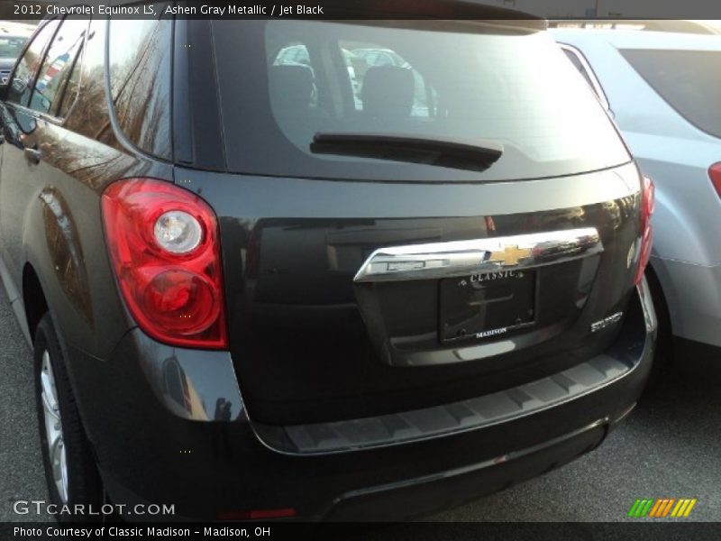 Ashen Gray Metallic / Jet Black 2012 Chevrolet Equinox LS
