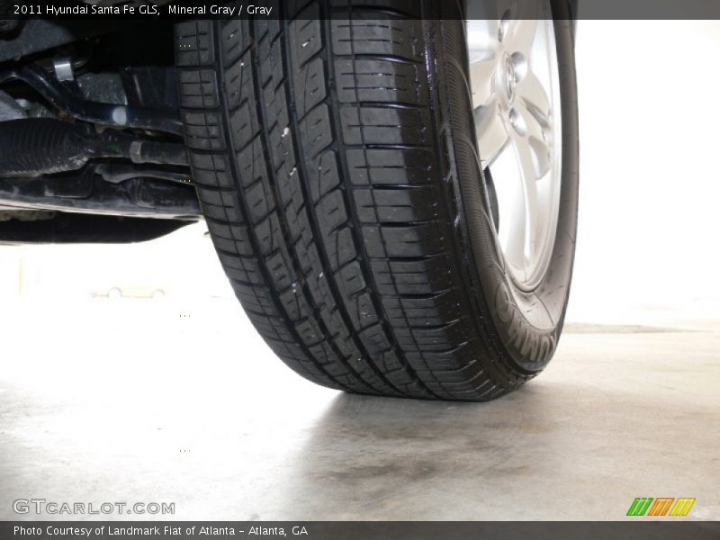 Mineral Gray / Gray 2011 Hyundai Santa Fe GLS