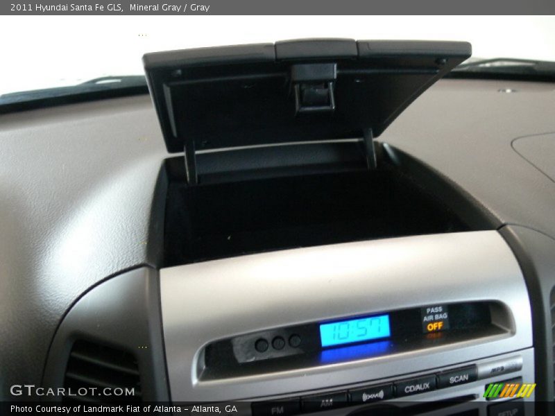 Mineral Gray / Gray 2011 Hyundai Santa Fe GLS