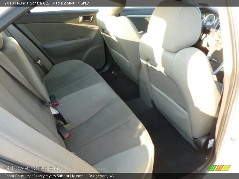 Radiant Silver / Gray 2010 Hyundai Sonata GLS