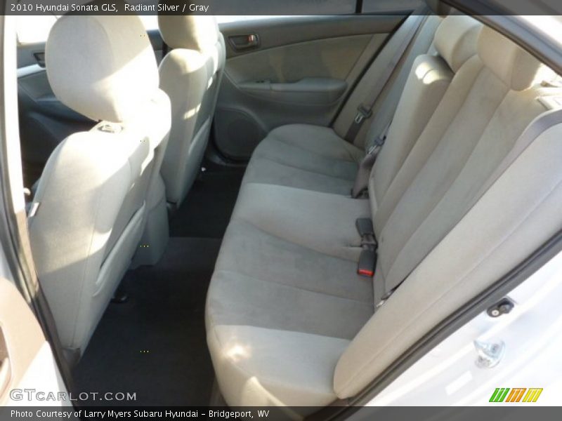 Radiant Silver / Gray 2010 Hyundai Sonata GLS