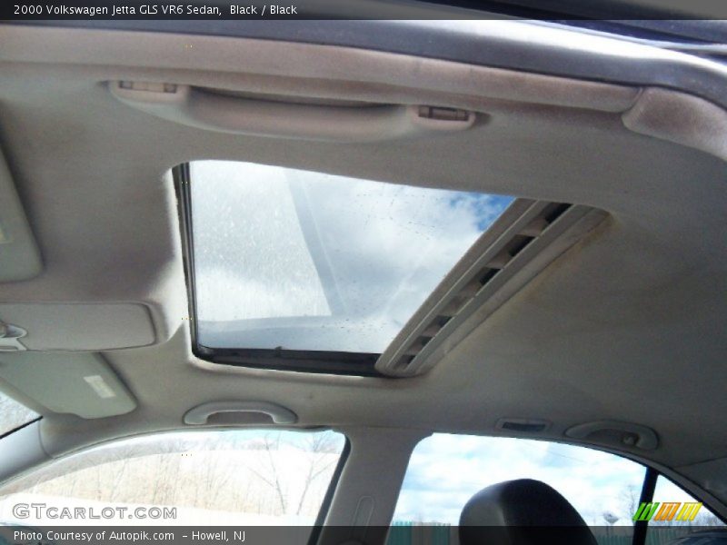 Black / Black 2000 Volkswagen Jetta GLS VR6 Sedan