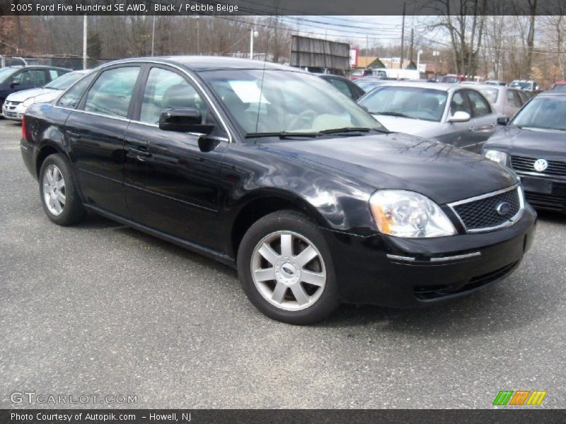 Black / Pebble Beige 2005 Ford Five Hundred SE AWD
