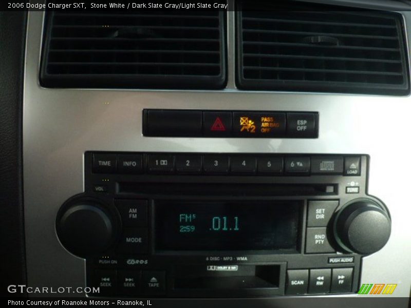 Stone White / Dark Slate Gray/Light Slate Gray 2006 Dodge Charger SXT