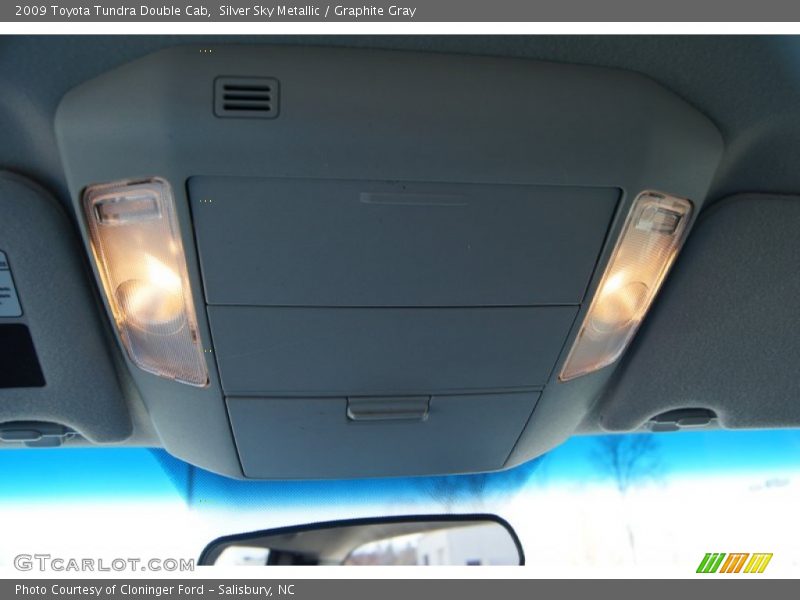 Silver Sky Metallic / Graphite Gray 2009 Toyota Tundra Double Cab