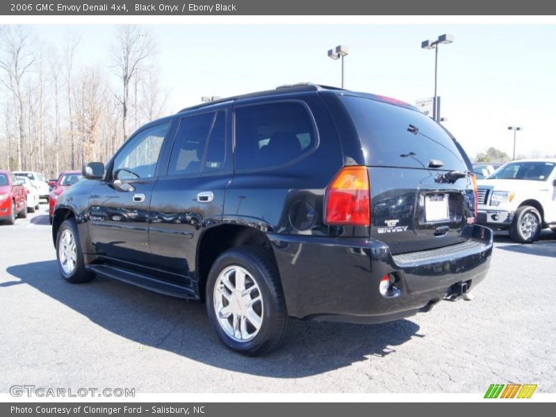 Black Onyx / Ebony Black 2006 GMC Envoy Denali 4x4