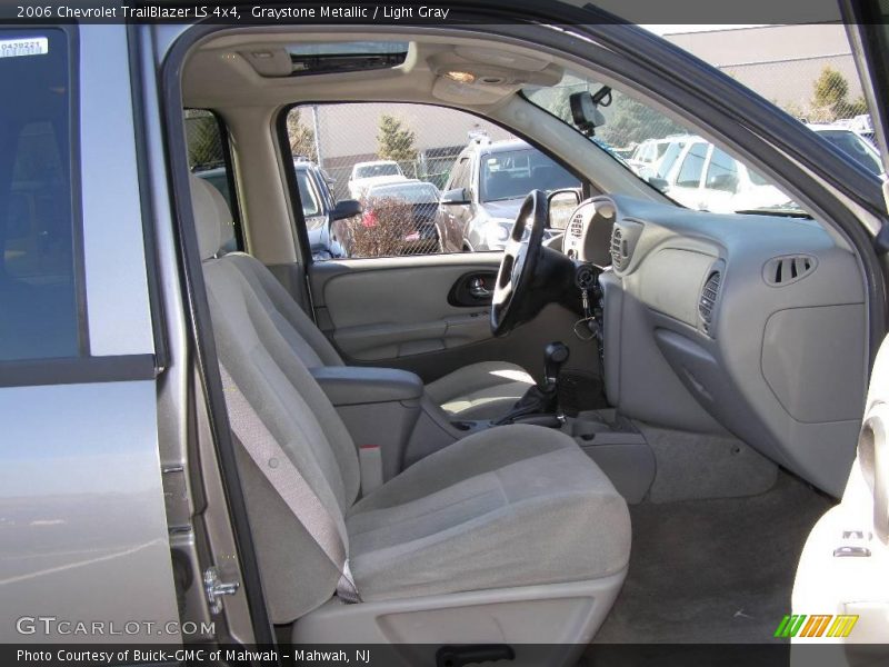 Graystone Metallic / Light Gray 2006 Chevrolet TrailBlazer LS 4x4