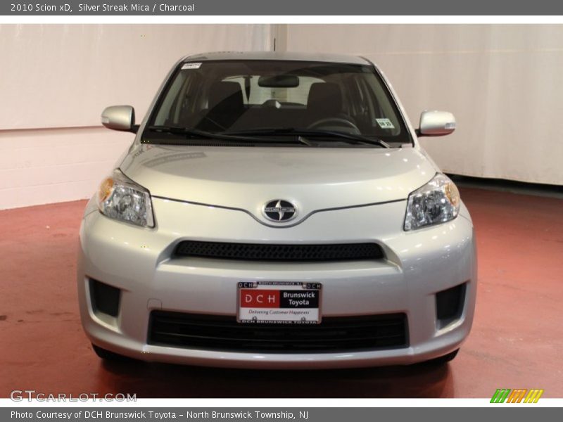 Silver Streak Mica / Charcoal 2010 Scion xD