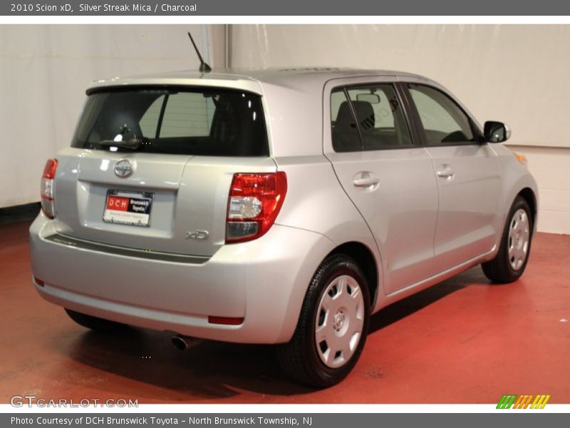 Silver Streak Mica / Charcoal 2010 Scion xD