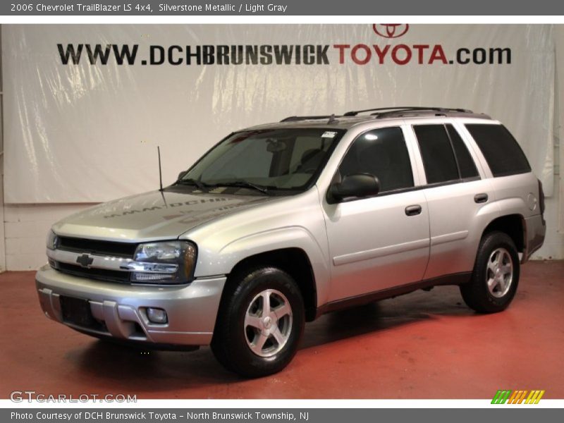 Silverstone Metallic / Light Gray 2006 Chevrolet TrailBlazer LS 4x4