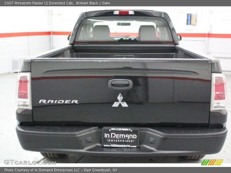Brilliant Black / Slate 2007 Mitsubishi Raider LS Extended Cab
