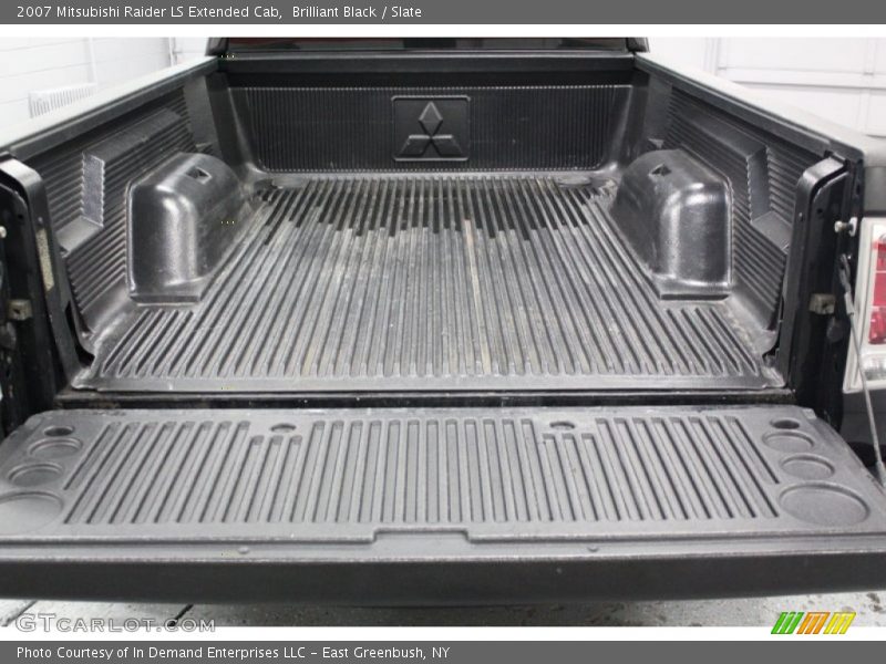 Brilliant Black / Slate 2007 Mitsubishi Raider LS Extended Cab