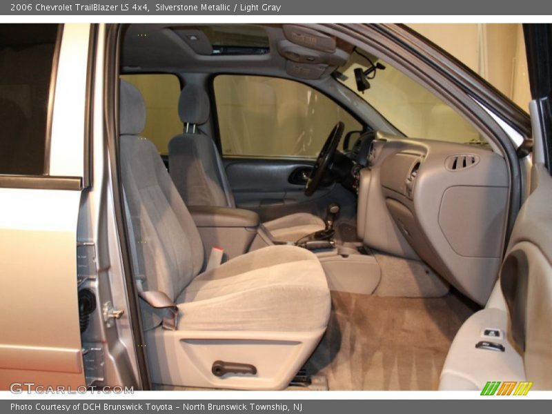 Silverstone Metallic / Light Gray 2006 Chevrolet TrailBlazer LS 4x4