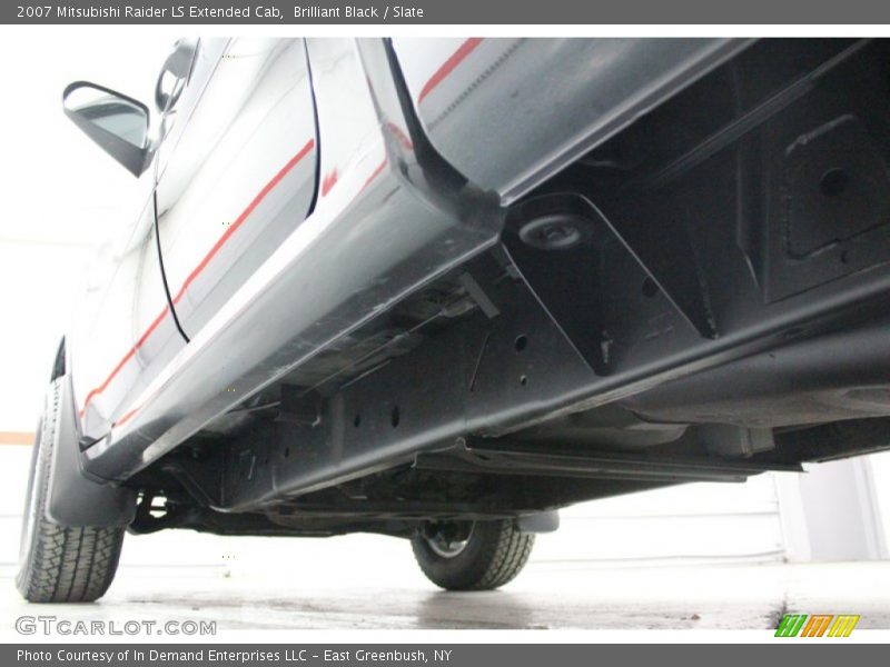 Brilliant Black / Slate 2007 Mitsubishi Raider LS Extended Cab