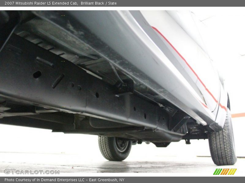 Brilliant Black / Slate 2007 Mitsubishi Raider LS Extended Cab