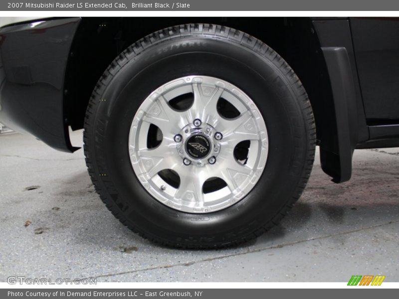 Brilliant Black / Slate 2007 Mitsubishi Raider LS Extended Cab