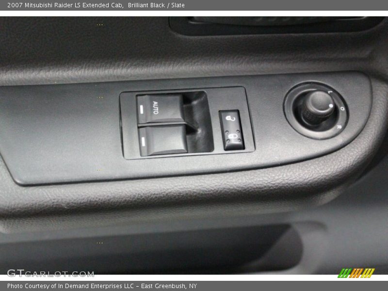 Brilliant Black / Slate 2007 Mitsubishi Raider LS Extended Cab