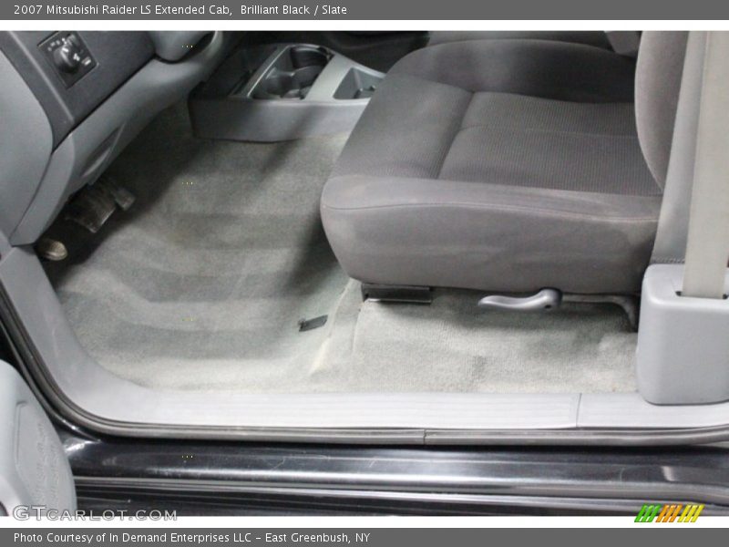 Brilliant Black / Slate 2007 Mitsubishi Raider LS Extended Cab