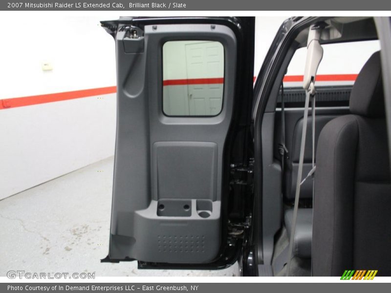 Brilliant Black / Slate 2007 Mitsubishi Raider LS Extended Cab